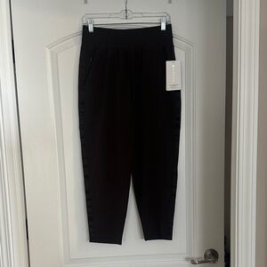 Athleta Nolita Slim Tapered Crop Pant